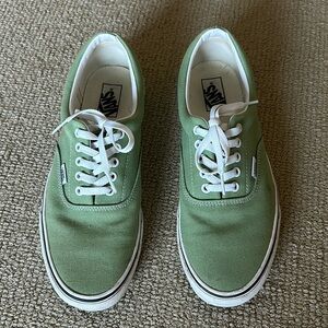 Vans Authentic EUC Mens sz 11.5 green canvas like new shoes